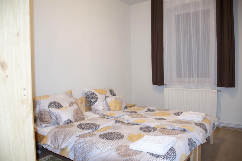 Nador Apartman Apartment Gyor Bagian luar foto